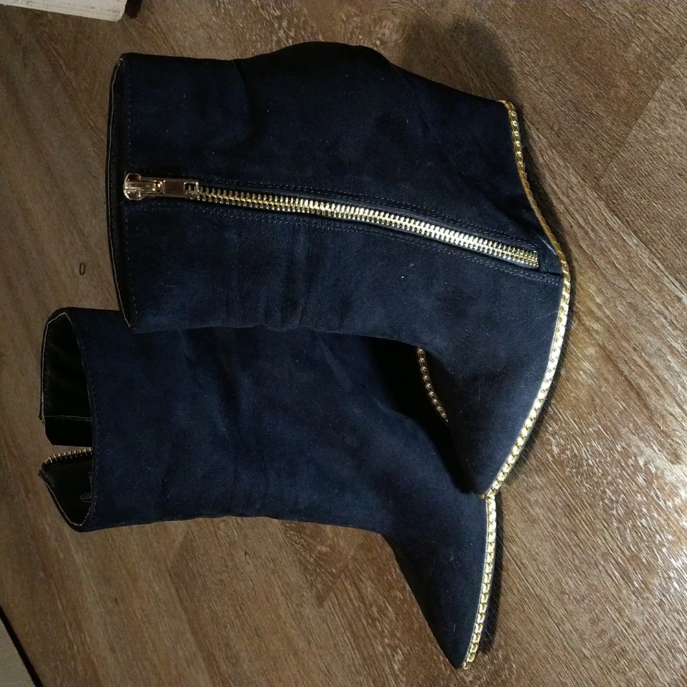 Black and Gold bootie